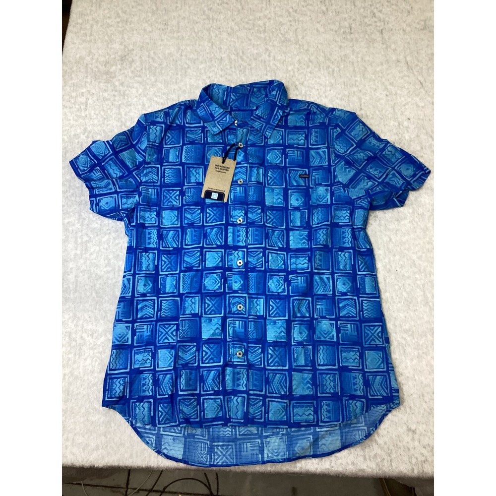 Chubbies Mens Small Blue Geometric Performance Button Down Short Sleeve‎ Shirt.